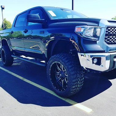 Lifted Truck with BDS Suspension, Fuel Wheels, and Cooper Tires